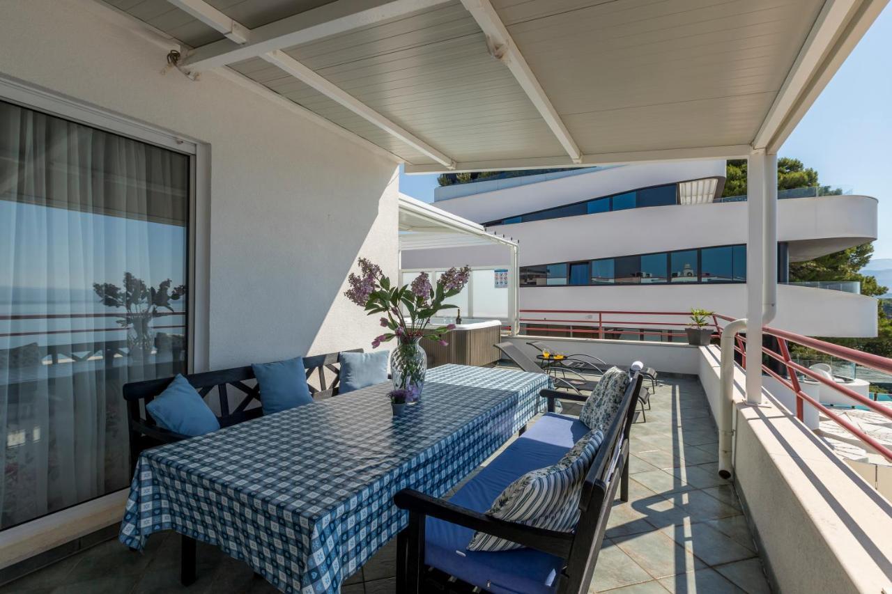 Apartament Seaside Penthouse With Hot Tub Sky Living Split Zewnętrze zdjęcie