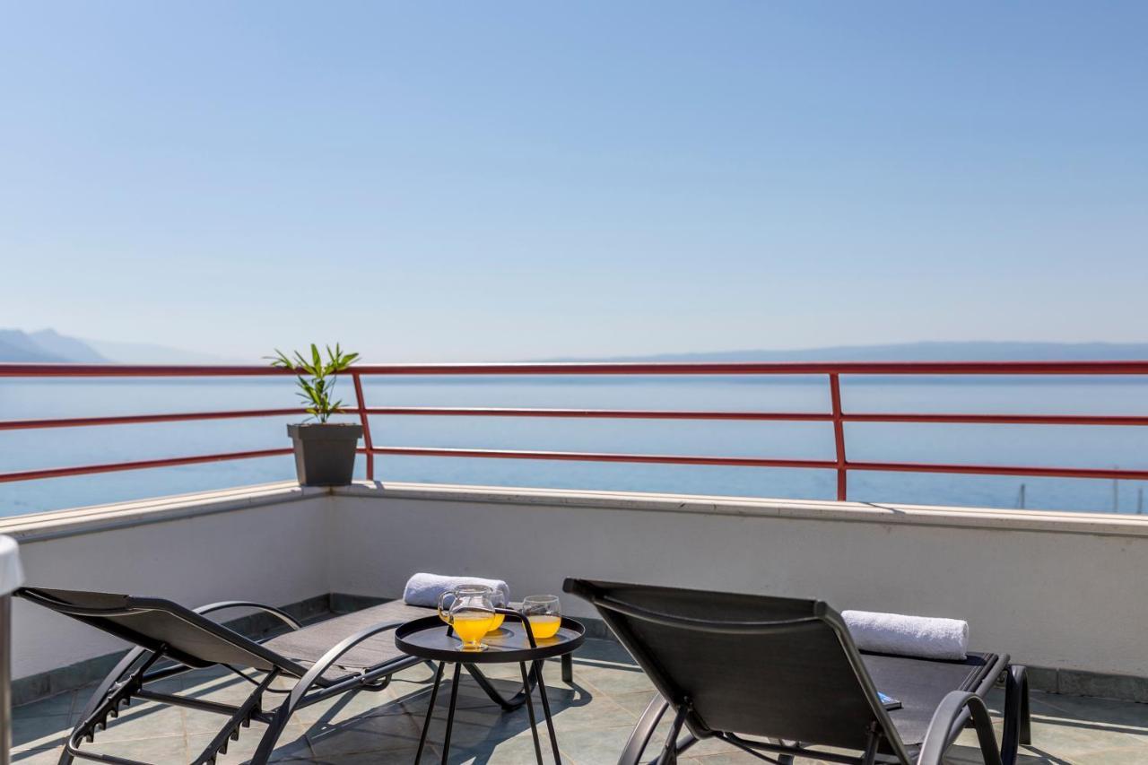 Apartament Seaside Penthouse With Hot Tub Sky Living Split Zewnętrze zdjęcie